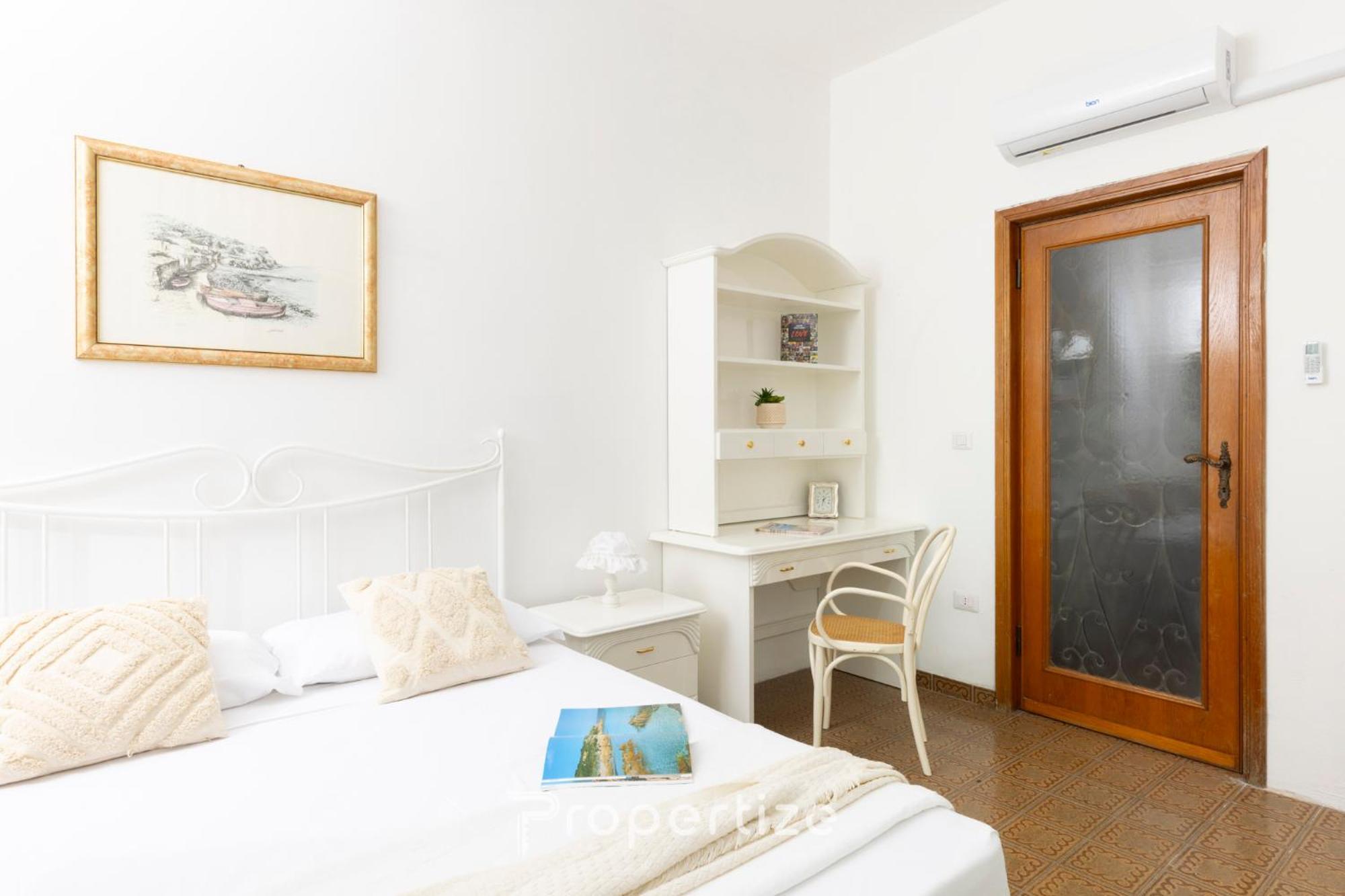 Istòria - By Propertize Appartement
